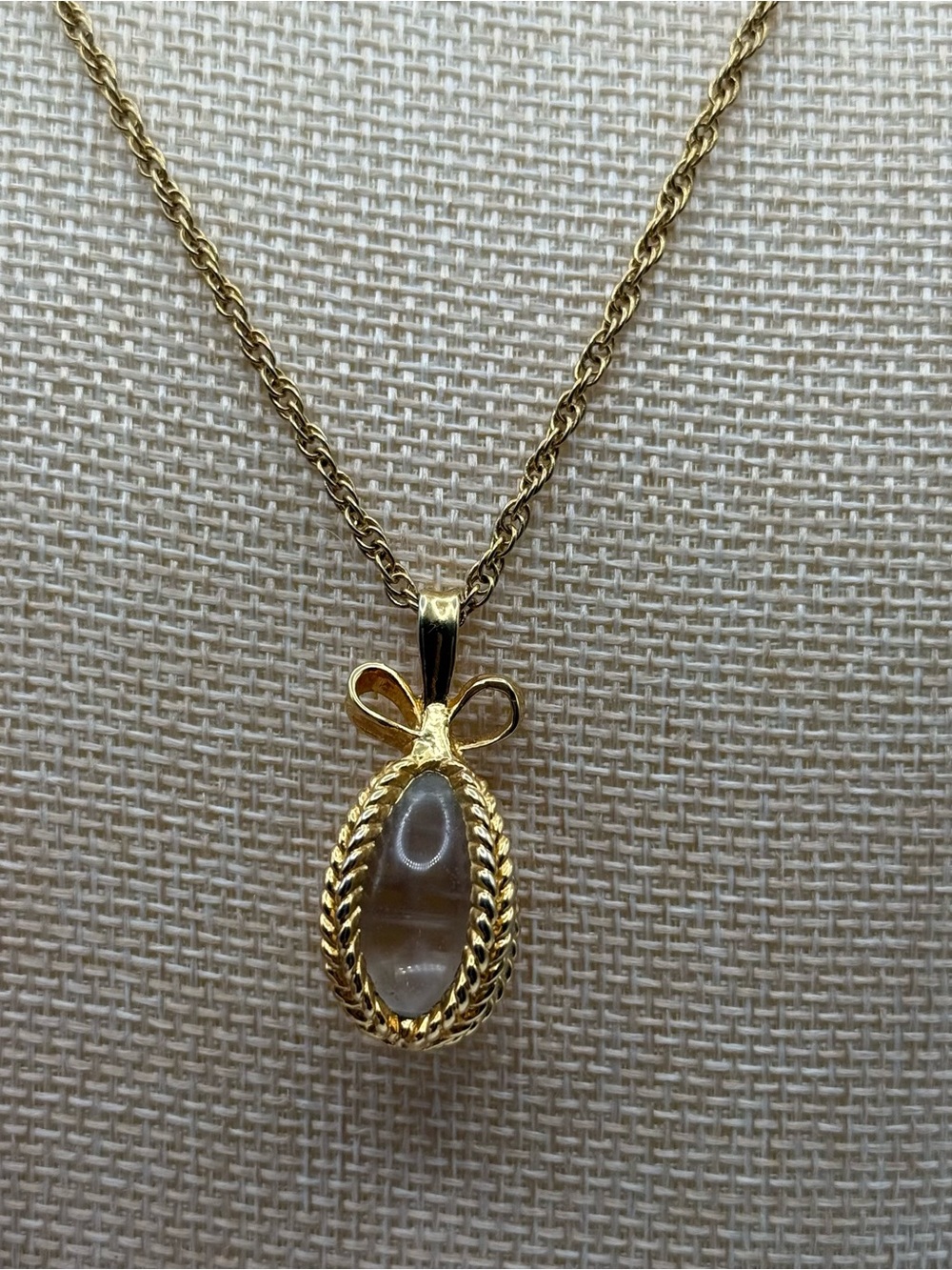 Vintage Joan Rivers Faberge Inspired Egg Pendant Necklace Gold Tone 26” Signed